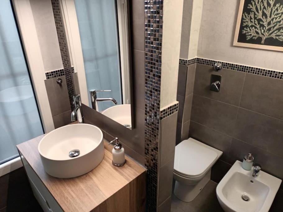 Loft Navigli - Bocconi - Iulm * Milan